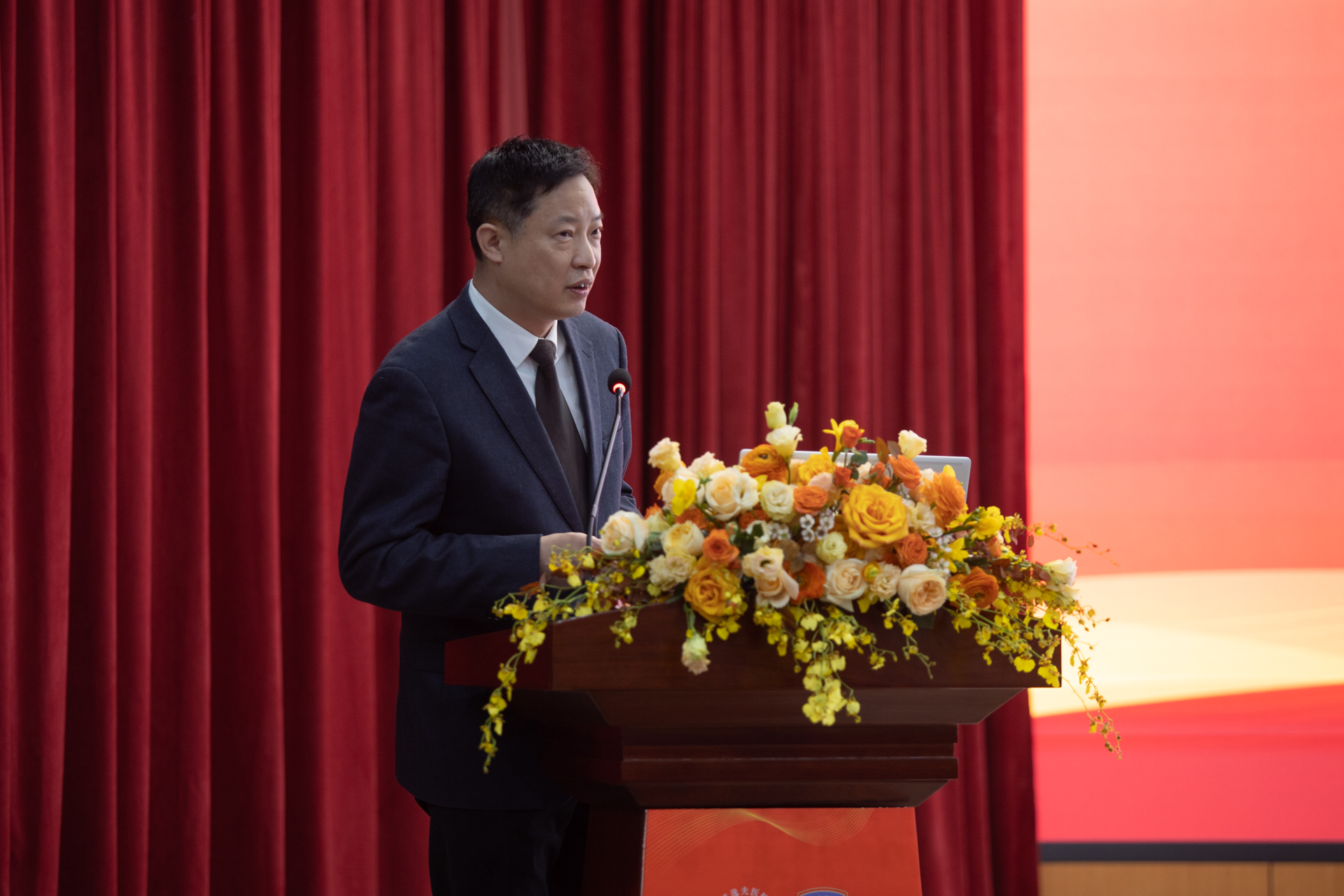 OLLI9035.jpg OLLI9035.jpg